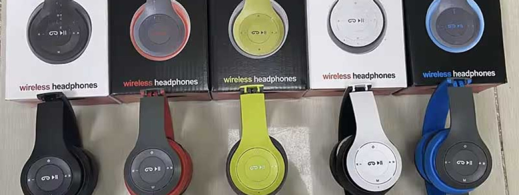 Nieuwe Bluetooth koptelefoons - Headsets in verschillende kleuren --